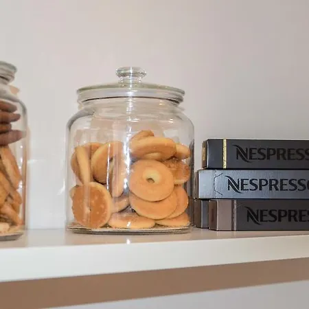 Good Life Via Veneto Rome