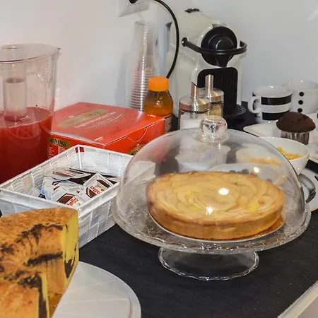 Good Life Via Veneto