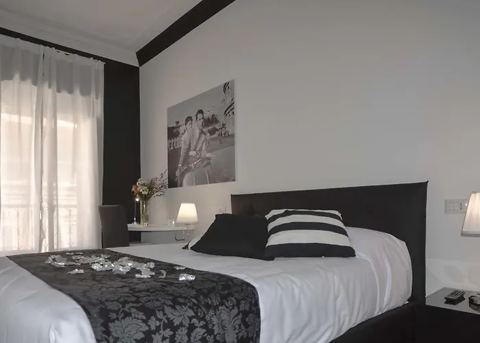 Affittacamere Good Life Via Veneto 3*